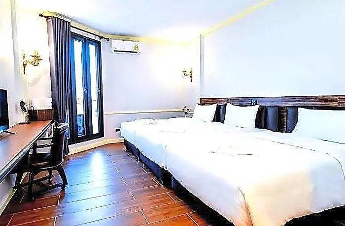 Hotel Mahanakhorn Travel